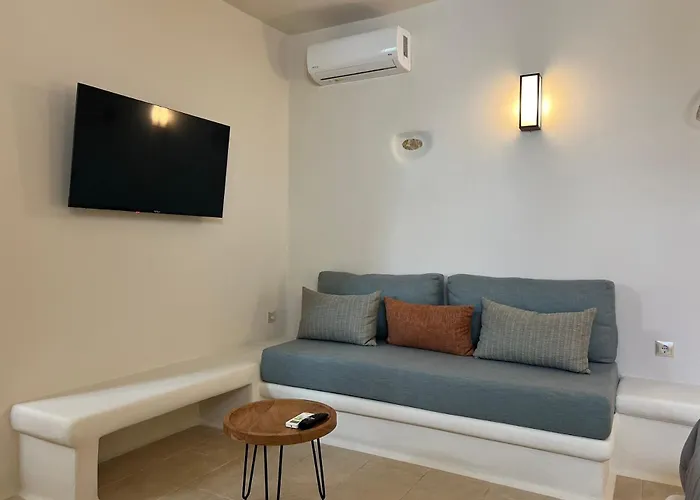 Tsigouri Aparthotel Ano Sangrion